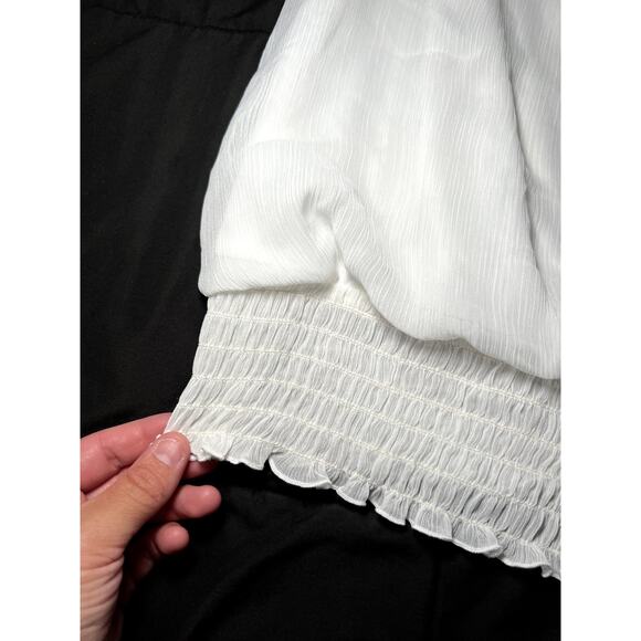 BCX‎ white cinched bottom bow tank top blouse womens medium preppy corpcore - Picture 2 of 7